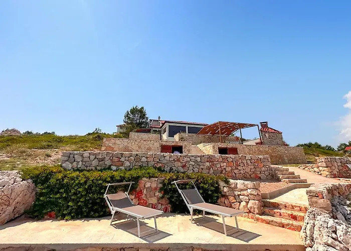 2 Bedroom Cozy In * Tkon