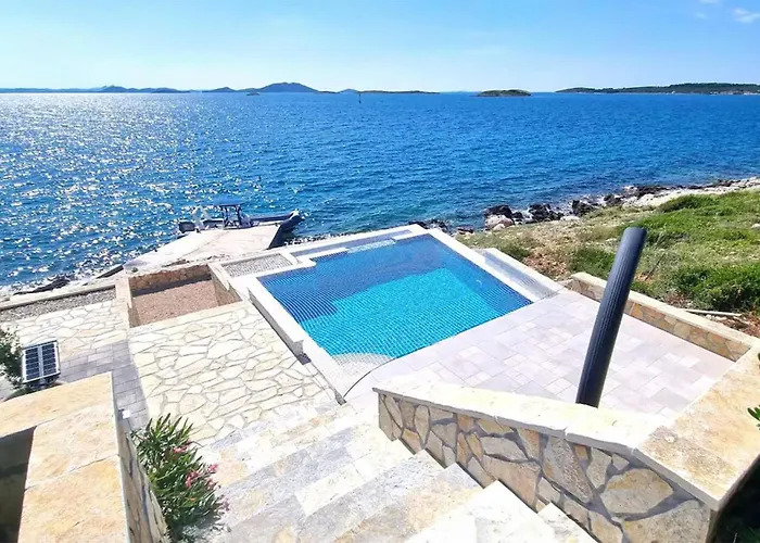 2 Bedroom Cozy In Vakantiehuis *